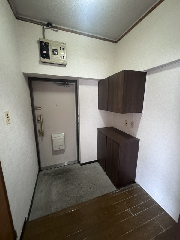 広々とした玄関です