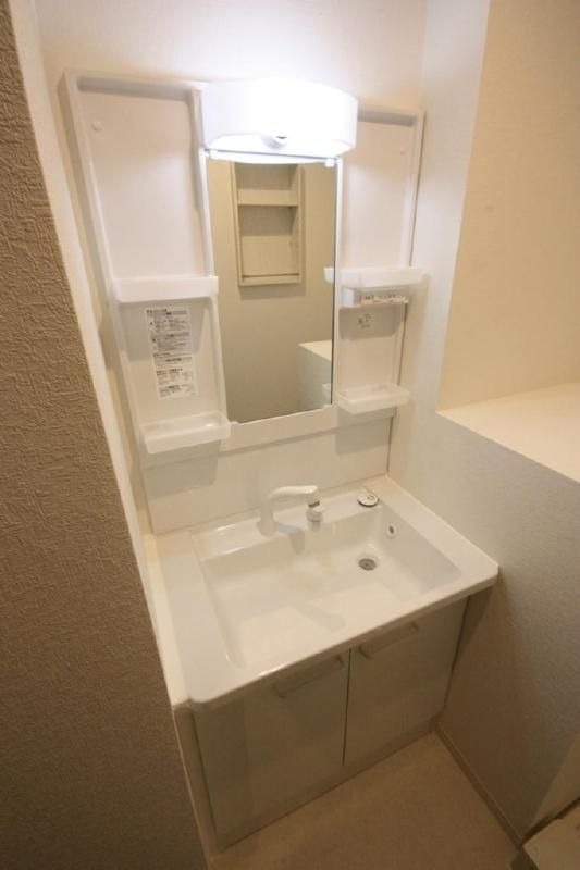 使い勝手の良い独立洗面台