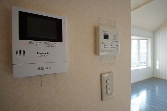 急な来客でも安心のモニターホン