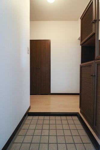 玄関はこんな感じです