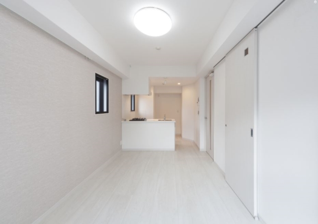 白を基調としたオシャレな空間ですね