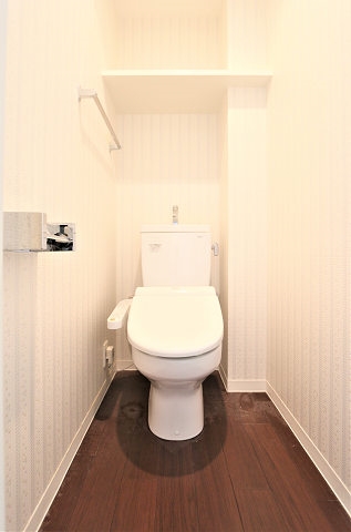 清潔感のあるトイレです