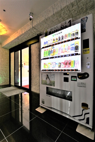 ロビー部分に自動販売機があります