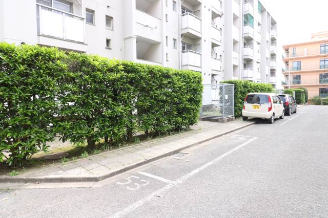 敷地内駐車場もございます