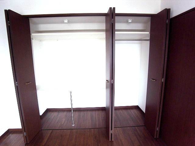 広めのクローゼットで収納に困りません