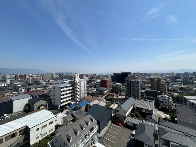 天気の良い日の洗濯物はこちらで