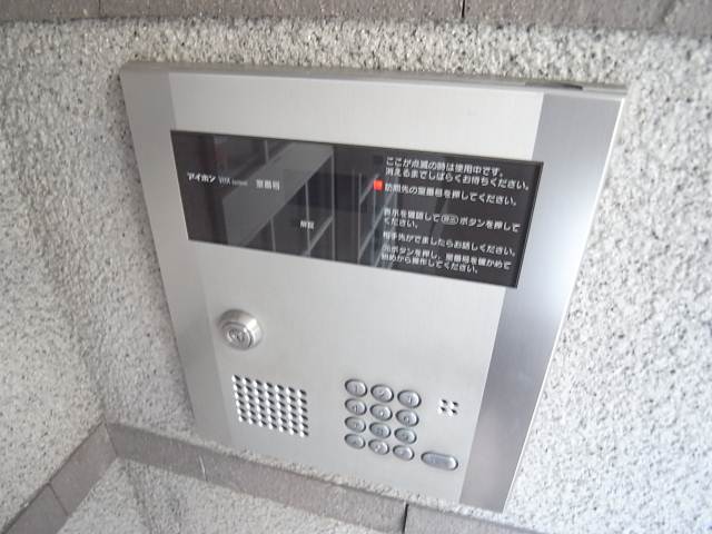 オートロック完備です