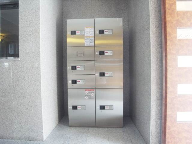 お忙しい方に便利な宅配BOX