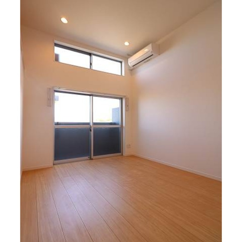 明るいお部屋ですね。