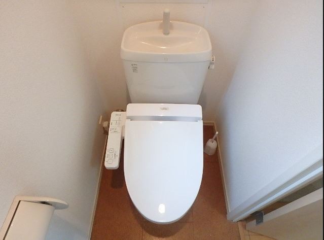 清潔感のあるトイレですね！
