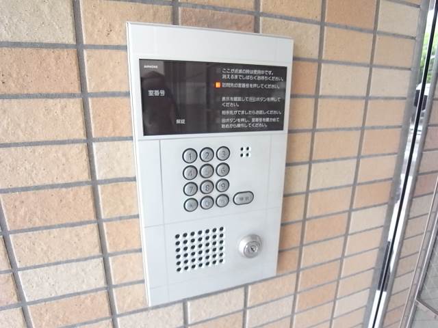オートロック完備です。