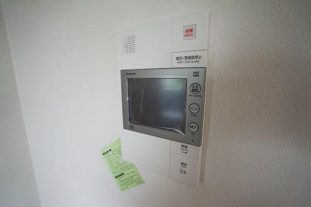 モニタ付きで来客時も安心