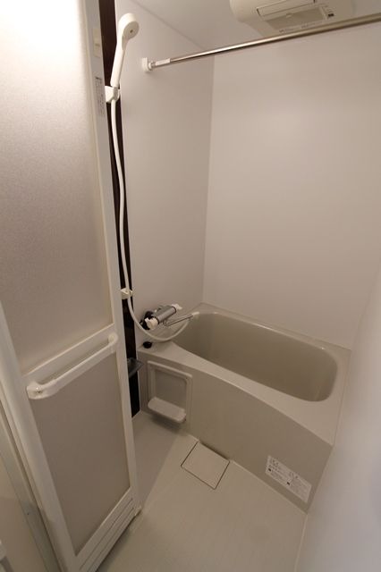 疲れはこちらで洗い流してください