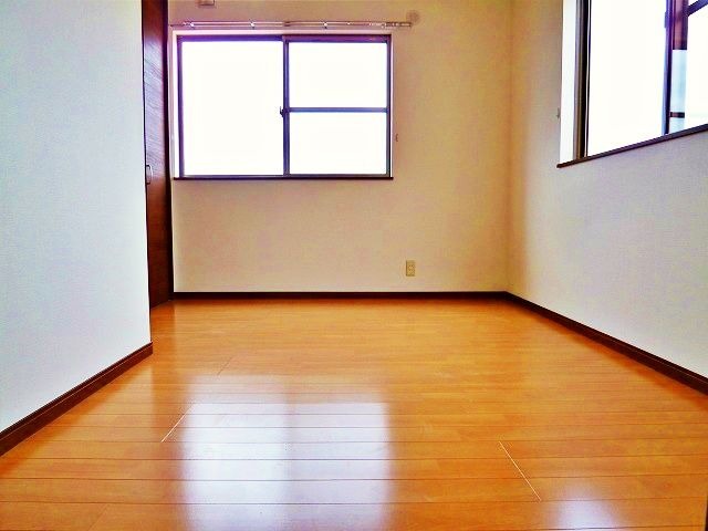寝室にピッタリの洋室です