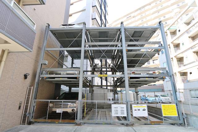 敷地内駐車場完備