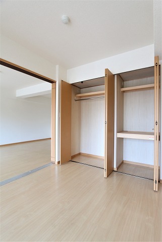 お洋服が多い方も安心ですね