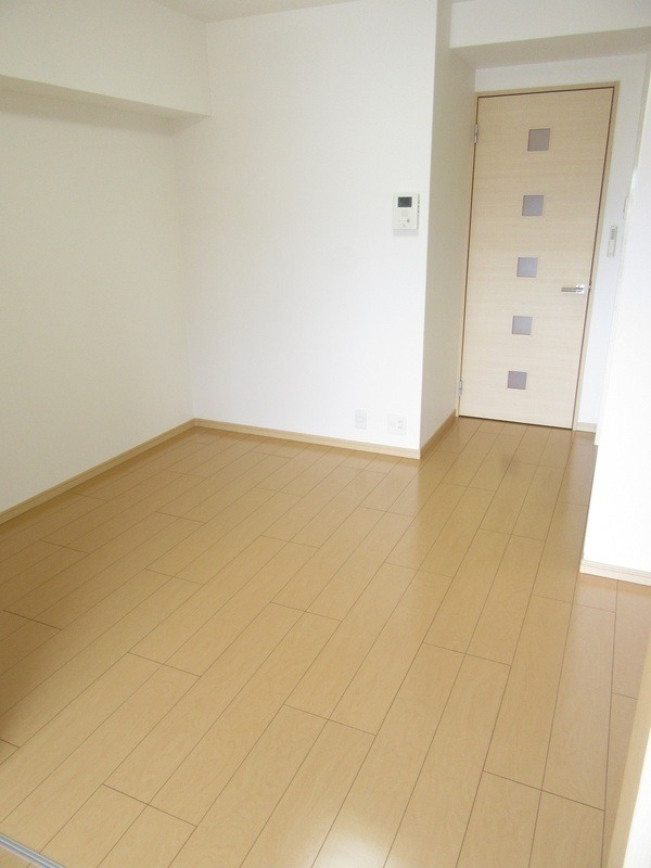 家具の配置に困らない間取りですね