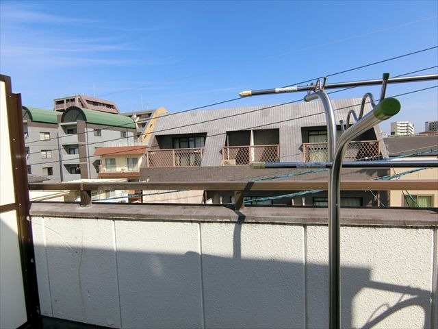 洗濯物はこちらで。