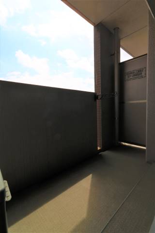 洗濯物はこちらで干せます。