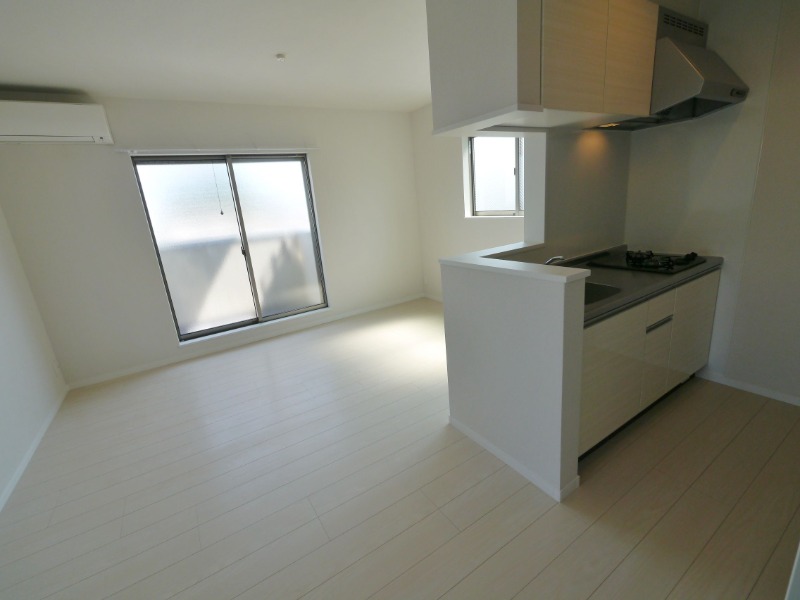 家具の配置がしやすいお部屋です