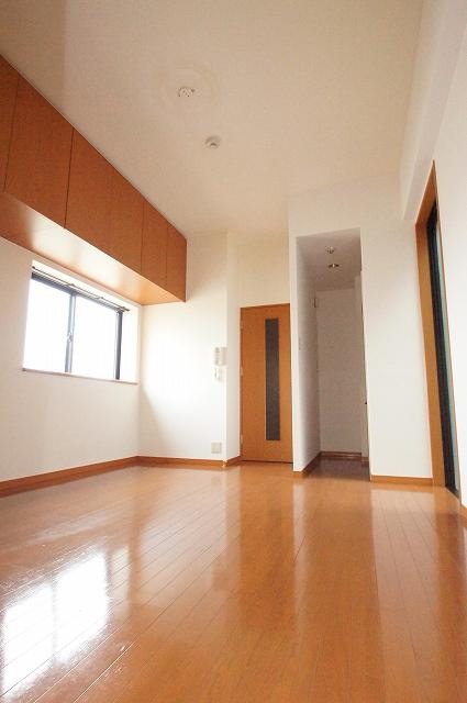 広々8帖越えのお部屋です