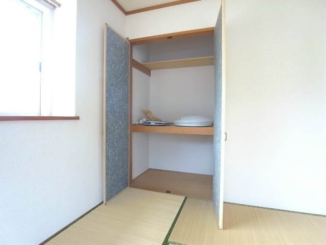 お荷物はこちらへ。