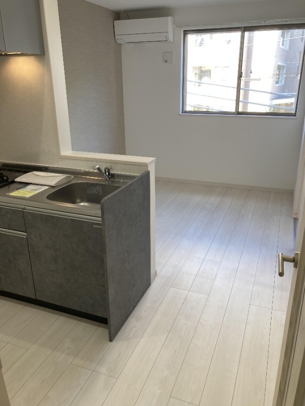家具の配置がしやすいお部屋です。