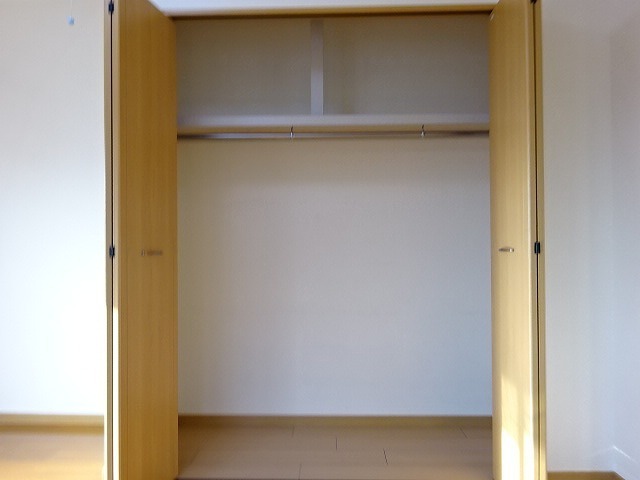 お荷物はこちらへ。