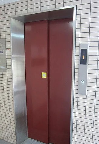 エレベーター付きです
