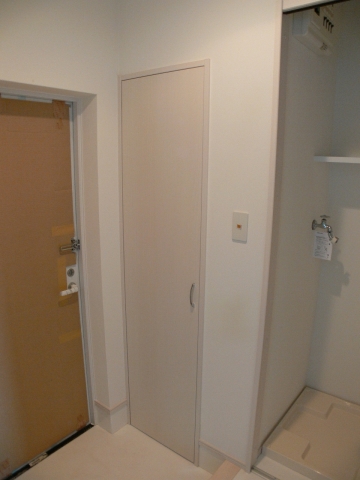 荷物があっても窮屈感を感じませんね