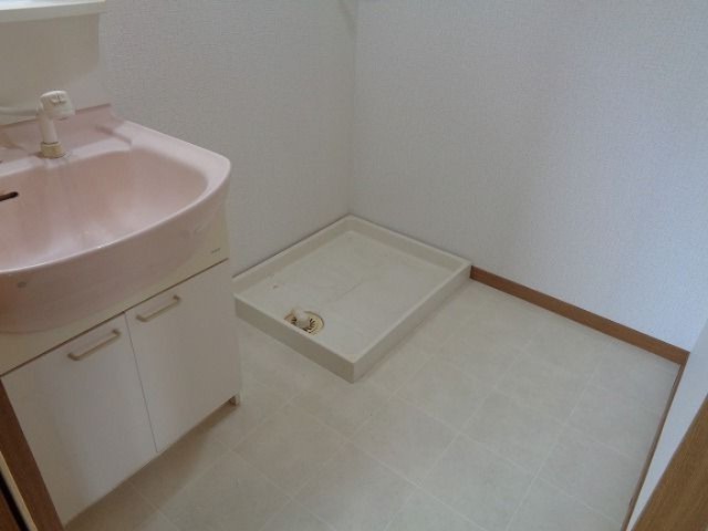 室内洗濯機置き場完備。