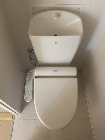 ウォシュレット完備です。