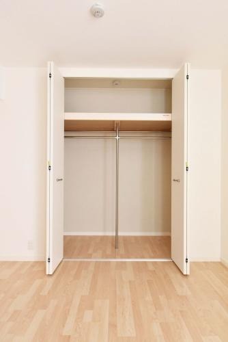 荷物や衣類の収納もお任せください