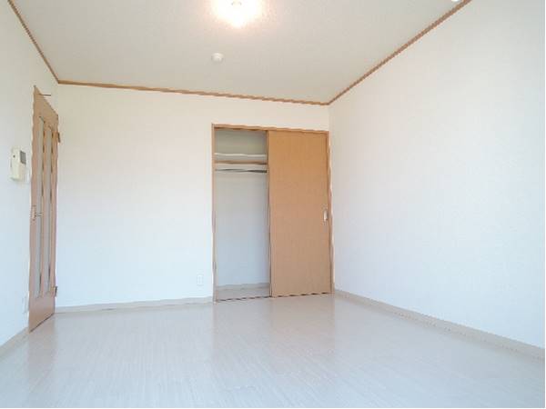 家具のレクローゼットもしっかりと。