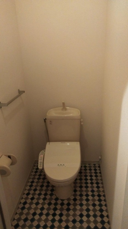 清潔感のあるトイレです