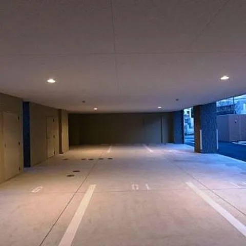 敷地内駐車場空きあります