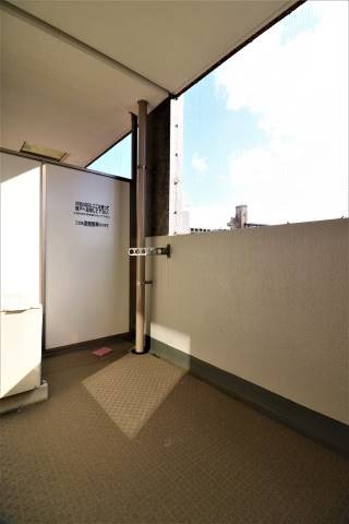 洗濯物はこちらへ。