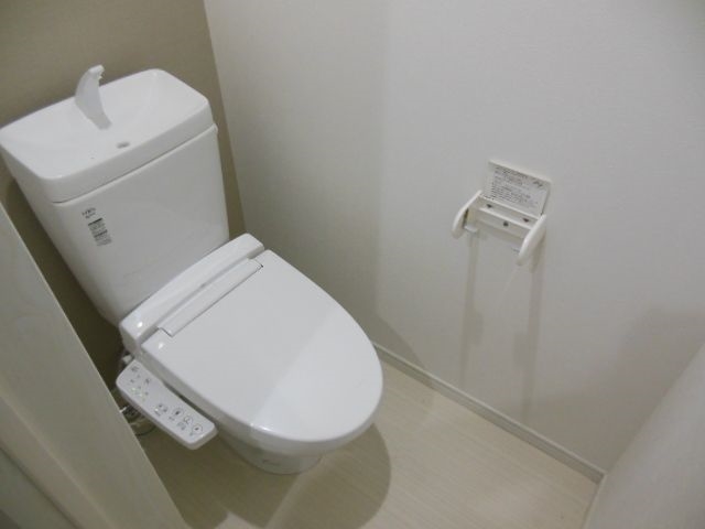 ウォシュレット付きです
