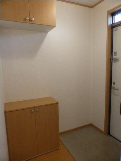 荷物があっても窮屈感を感じませんね