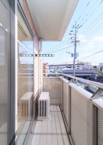 天気の良い日の洗濯物はこちらで