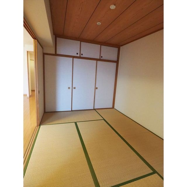 落ち着く和室スペースございます