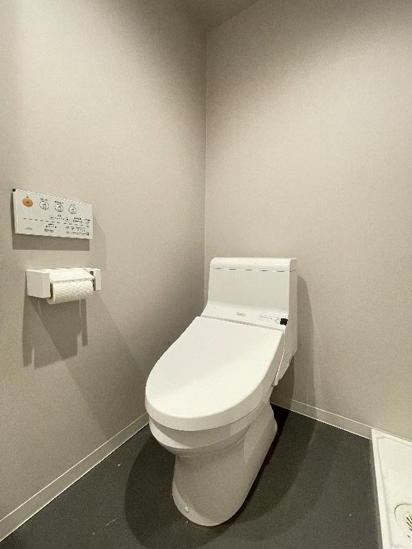 清潔感のあるトイレです