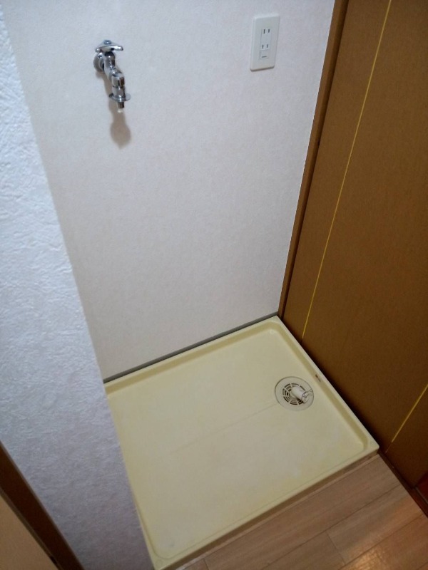 もちろん室内洗濯機置き場付きです