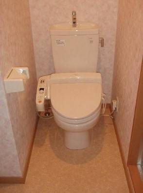 トイレも清潔感がありますね