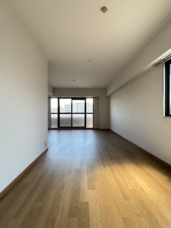 家具の配置がしやすいお部屋です