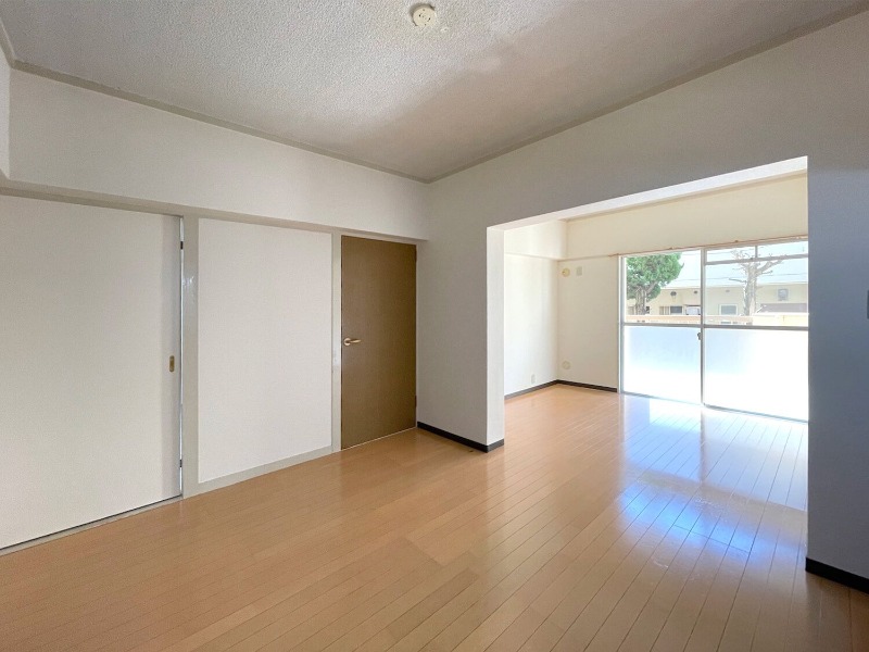 家具の配置がしやすいお部屋です