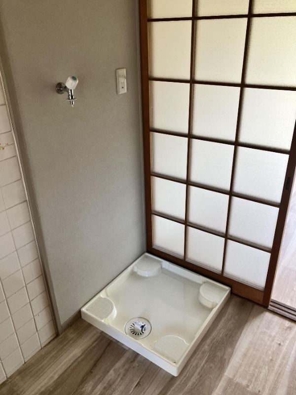 室内洗濯機置場。
