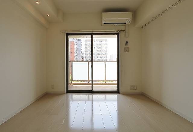 家具の配置がしやすいお部屋です。