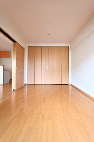 寝室にピッタリの洋室です