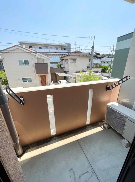天気の良い日の洗濯物はこちらへ
